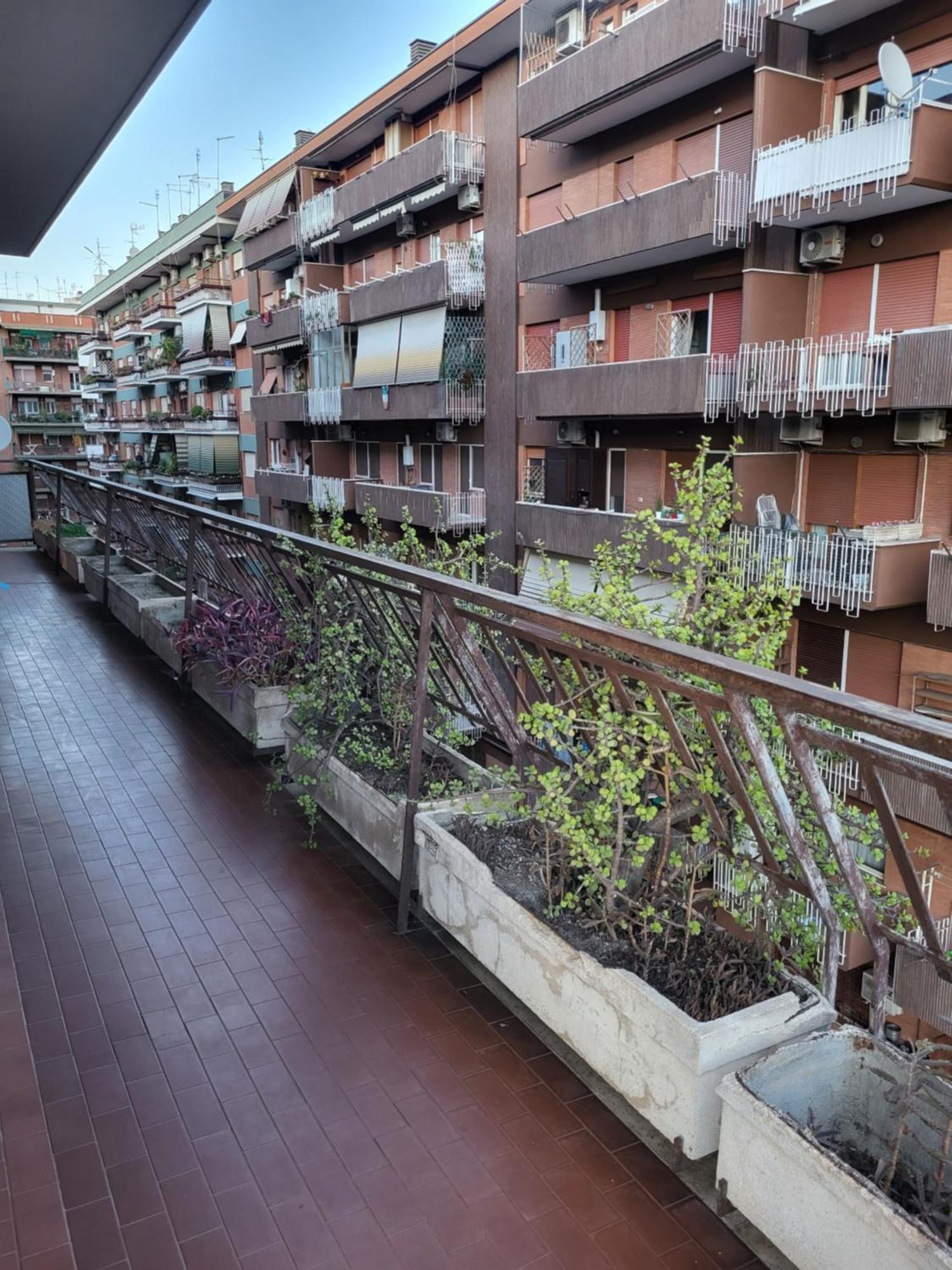 Home Sweet Home Tiburtina Station Рим Екстер'єр фото