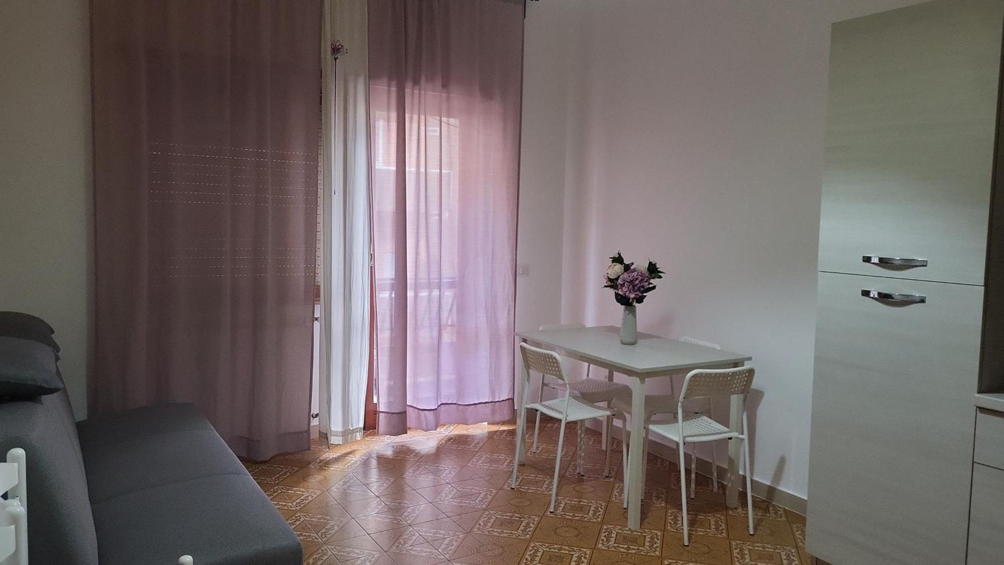Home Sweet Home Tiburtina Station Рим Екстер'єр фото
