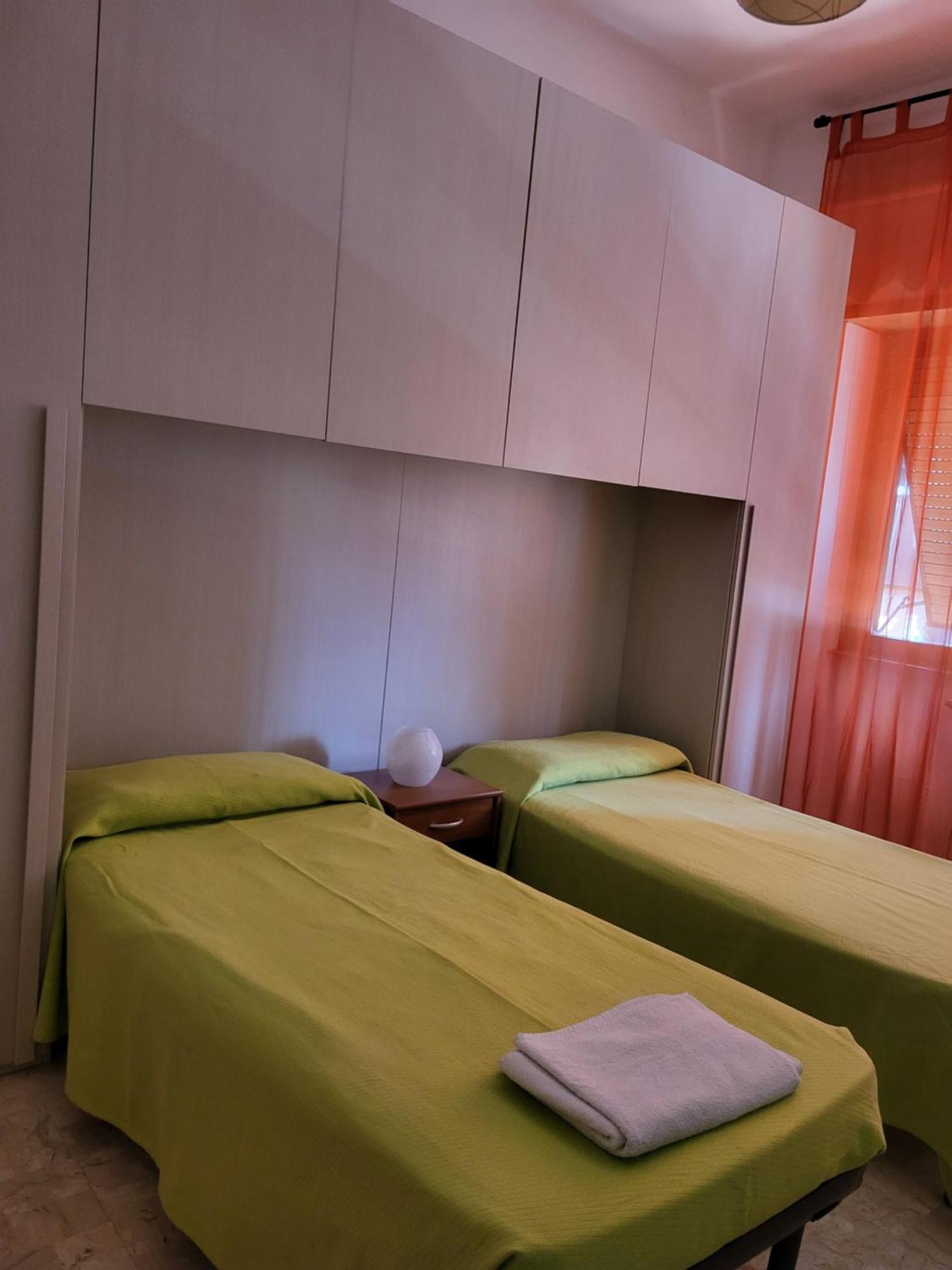 Home Sweet Home Tiburtina Station Рим Екстер'єр фото